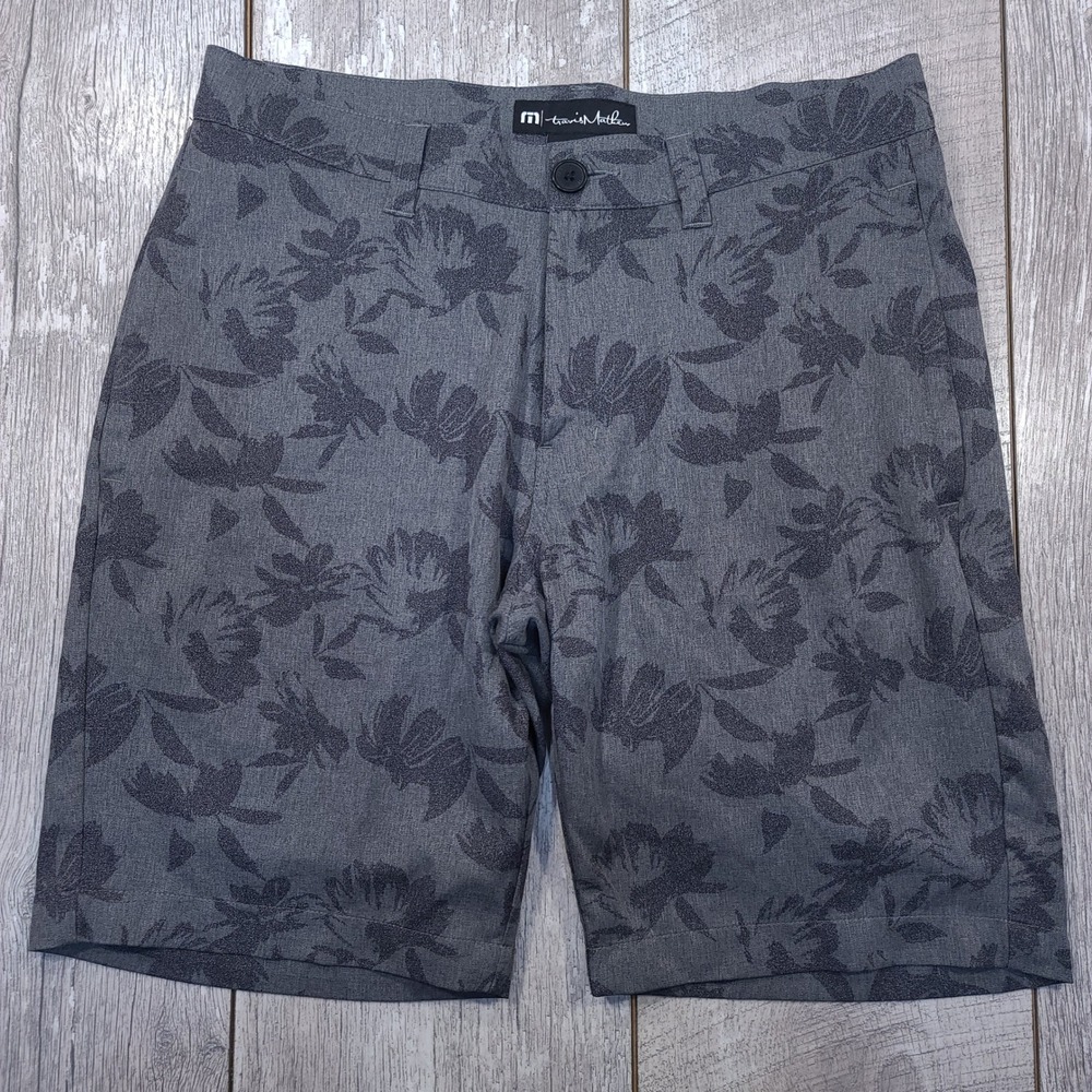Travis Mathew Golf Shorts Mens 30 Grey Floral Print Performance Stretch